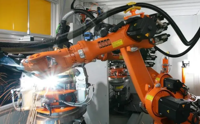 引起库卡工业机器人故障维修的7个导火索